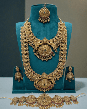 Kundan Temple Jewellery Sets, ORN30023