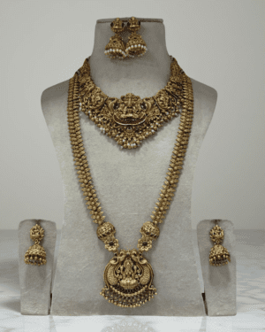 Kundan Temple Jewellery Sets, ORN30046