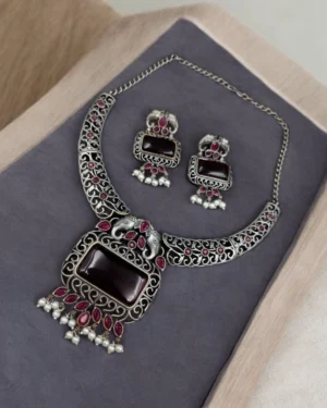 Handcrafted Oxidized Necklace with Earrings, ORN40032