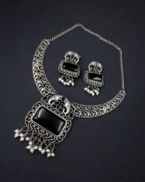 Handcrafted Oxidized Necklace with Earrings, ORN40033