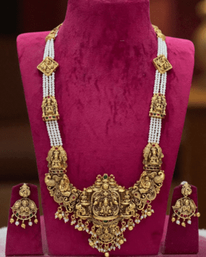 Kundan and Beads Temple Jewellery Set, ORN10111