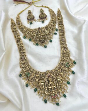 Kundan Temple Jewellery Sets, ORN30081