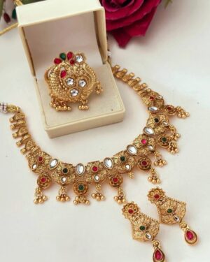 Rajwadi Kundan Choker Necklace Set with Ring, ORN10318