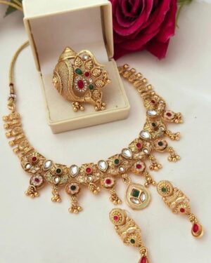 Rajwadi Kundan Choker Necklace Set with Ring, ORN10327