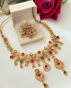 Rajwadi Kundan Choker Necklace Set with Ring, ORN10332