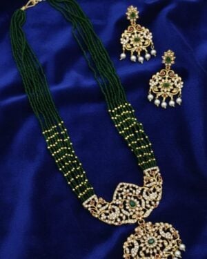 Kundan Temple Jewellery Set, ORN20135