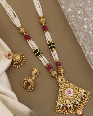 Rajwadi Kundan and Beads Necklace with Earrings, ORN20145