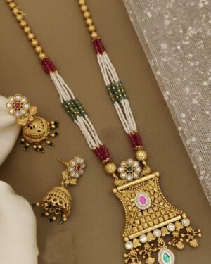 Rajwadi Kundan and Beads Necklace with Earrings, ORN20158