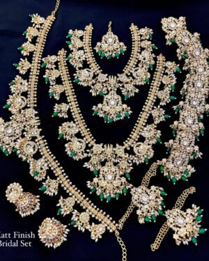 Kundan Temple Necklace Set, ORN30589