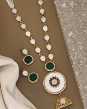 Rajwadi Kundan and Beads Necklace with Earrings, ORN31184