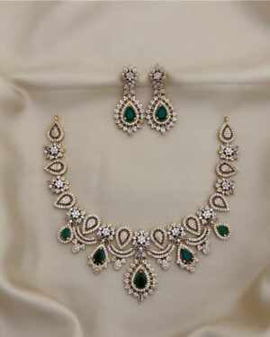 Pure Zirconian Diamond Necklace Set