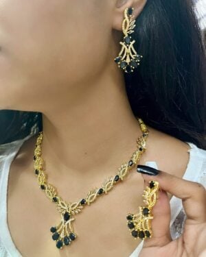 Pure Zirconian Diamond Necklace Set