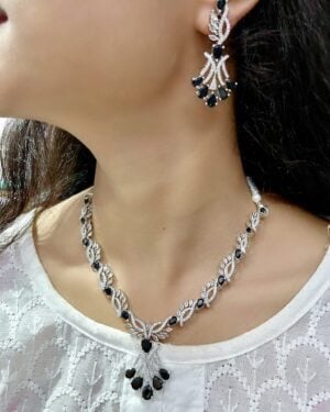 Pure Zirconian Diamond Necklace Set